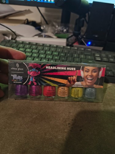 China glaze trolls world - glaze,